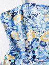 détail du motif fleuri du combishort bleu | Couleur Florale